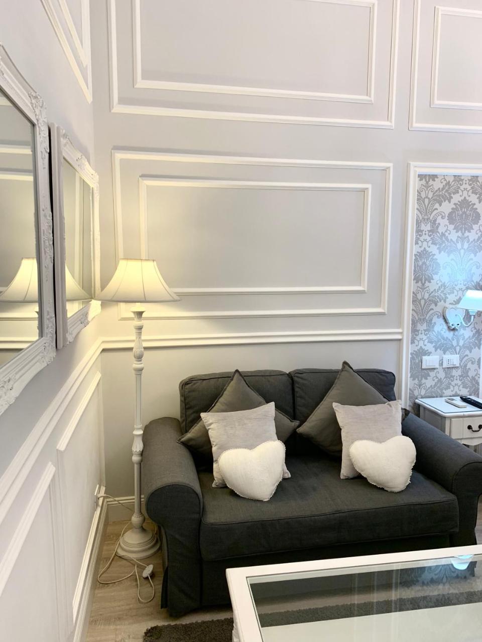 Bed and Breakfast Charme & Chic Рим Экстерьер фото