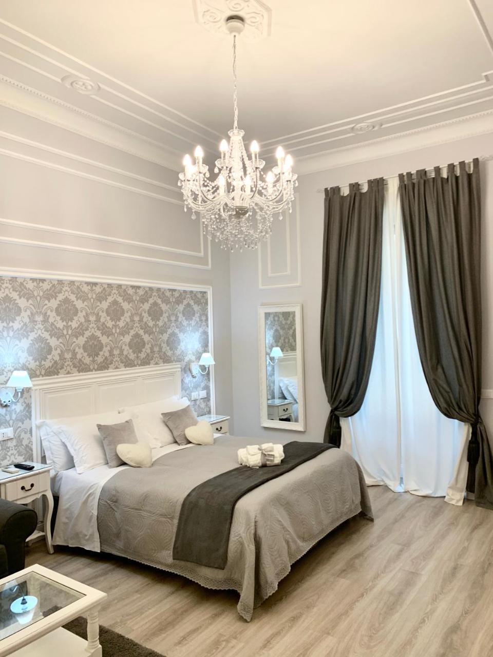 Bed and Breakfast Charme & Chic Рим Экстерьер фото