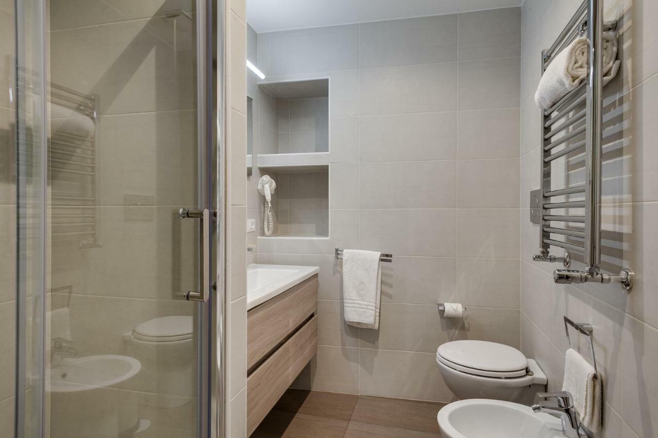 Bed and Breakfast Charme & Chic Рим Экстерьер фото